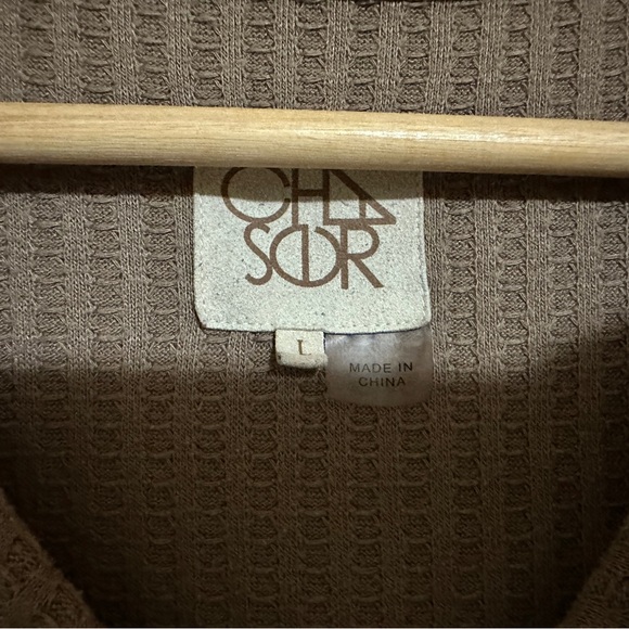 Chaser Taupe Ribbed Knit Top - Picture 2 of 7